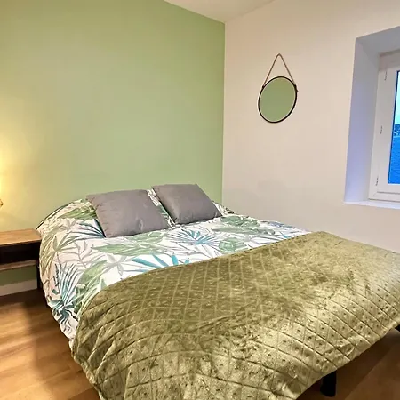 Les 4 Appartements Au Coeur De Châtellerault Extérieur photo