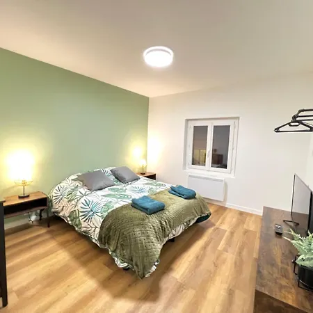 Les 4 Appartements Au Coeur De Châtellerault Extérieur photo