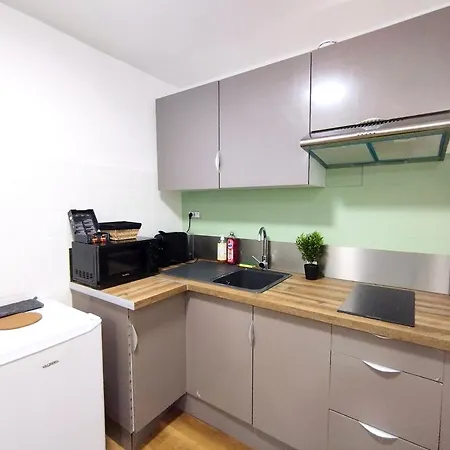 Les 4 Appartements Au Coeur De Châtellerault Extérieur photo